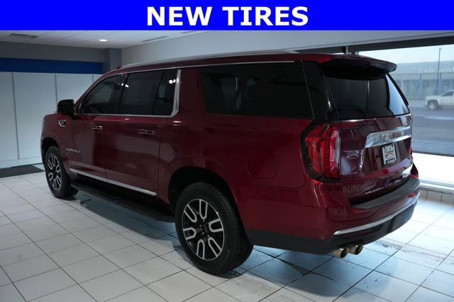 Used 2021 GMC Yukon XL Denali w/ Advanced Technology Package AWD/4WD image 4