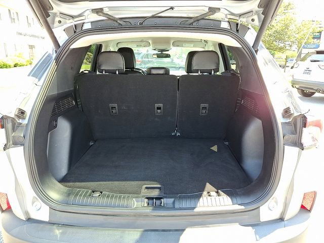 Certified 2022 Ford Escape SEL image 30