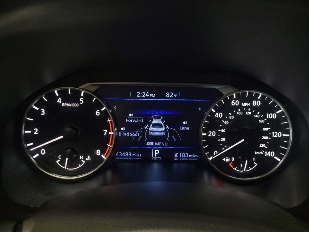 Used 2024 Nissan Altima 2.5 SV image 23