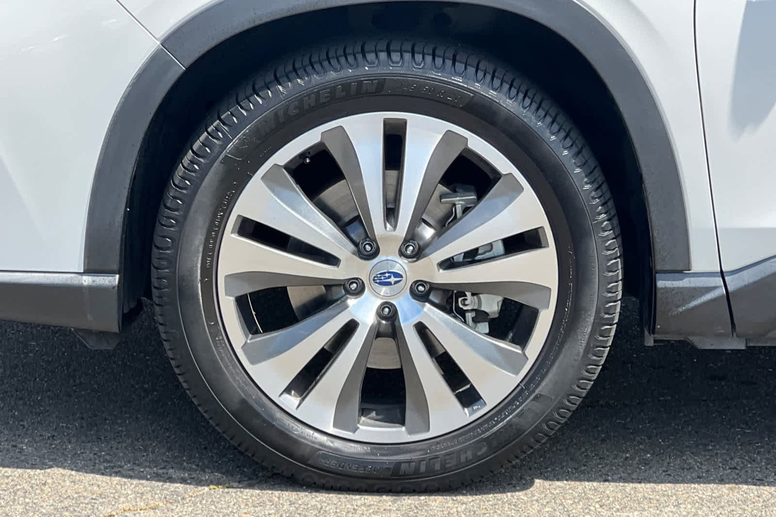 Used 2019 Subaru Ascent Limited w/ Popular Package #3 AWD/4WD image 34