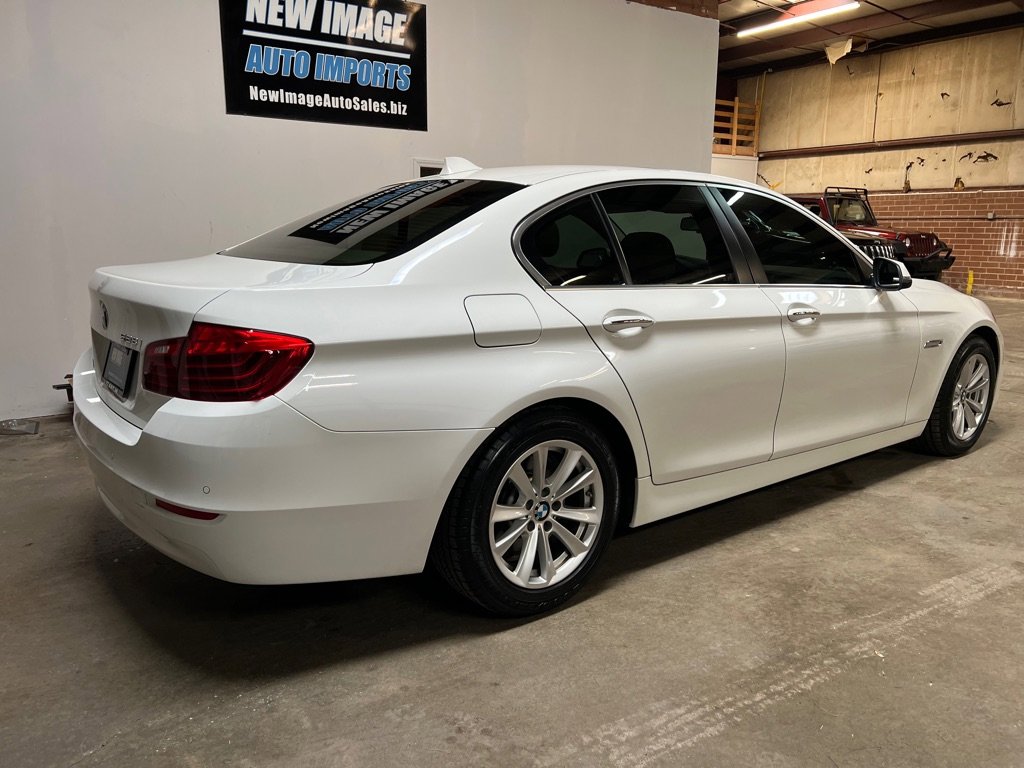 Used 2015 BMW 528i Sedan image 4