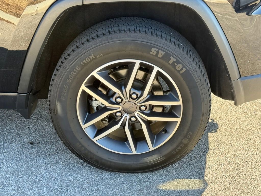 Used 2021 Jeep Grand Cherokee Limited w/ Trailer Tow Group IV image 9