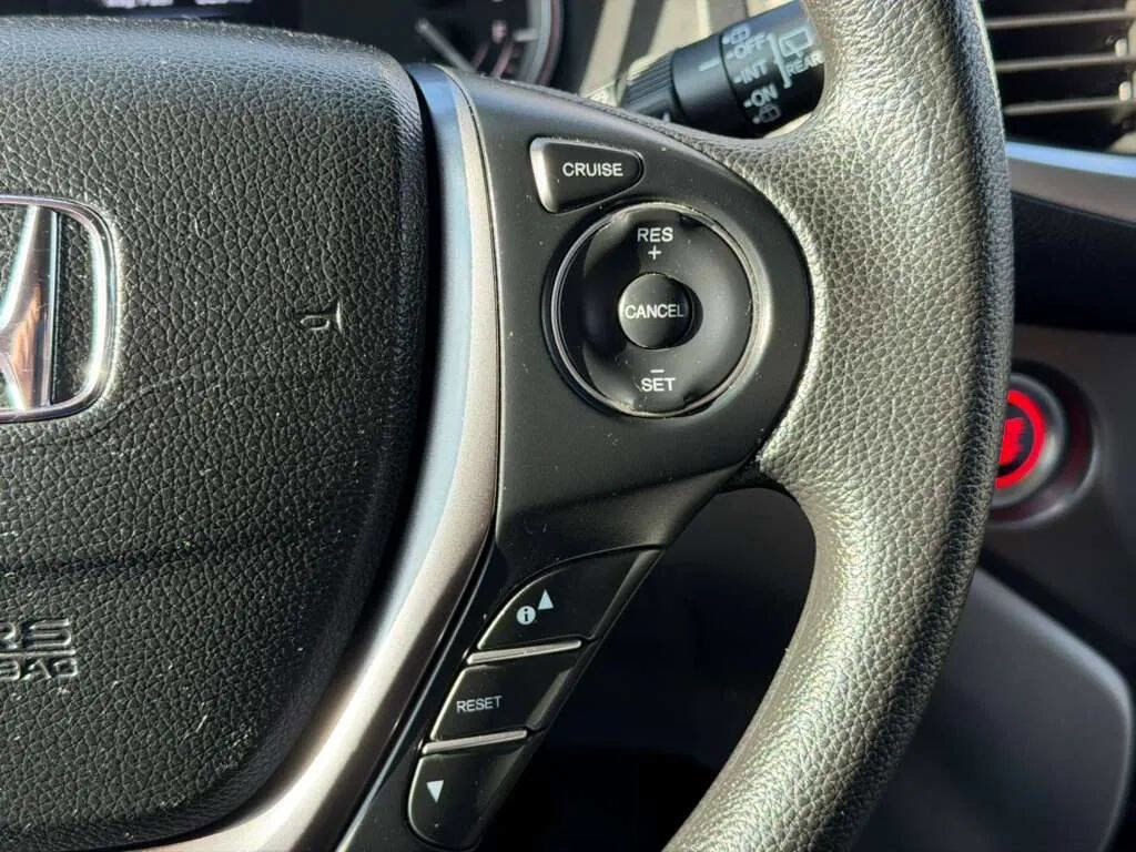 Used 2018 Honda Pilot EX image 14