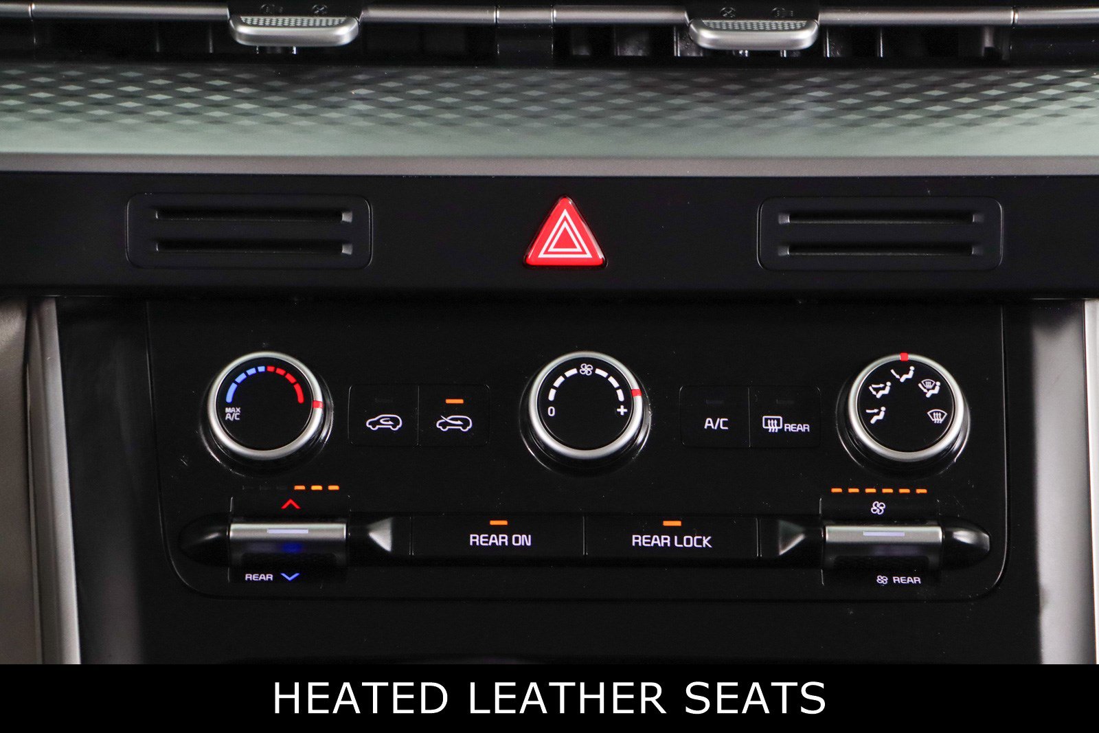 Used 2024 Kia Carnival LX image 20