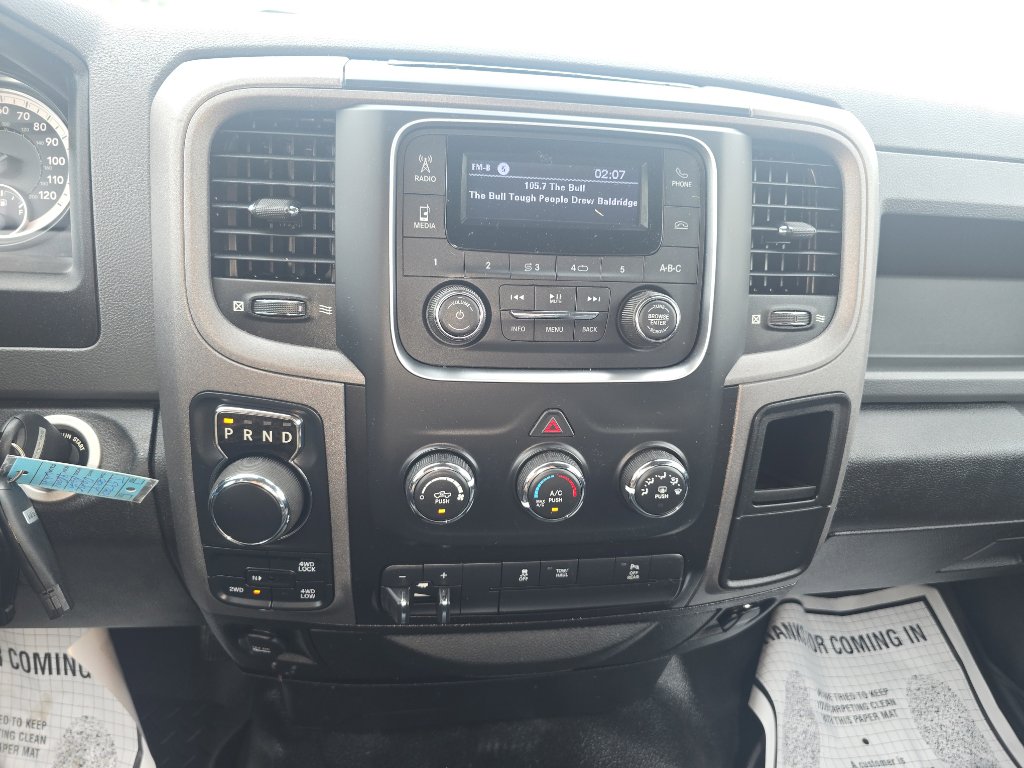 Used 2019 RAM 1500 Tradesman w/ Chrome Appearance Group image 25
