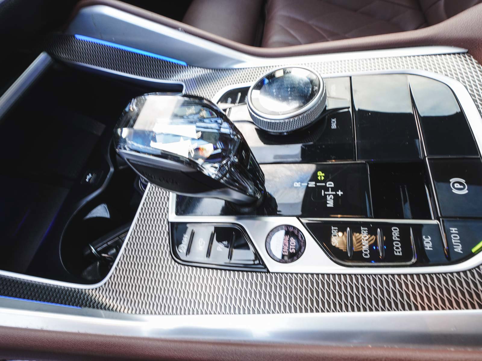 Used 2023 BMW X6 xDrive40i w/ M Sport Package image 26