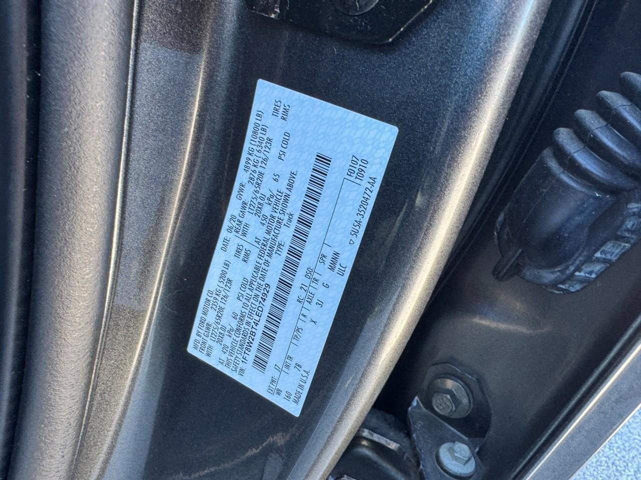 Used 2020 Ford F250 Platinum w/ FX4 Off-Road Package image 26