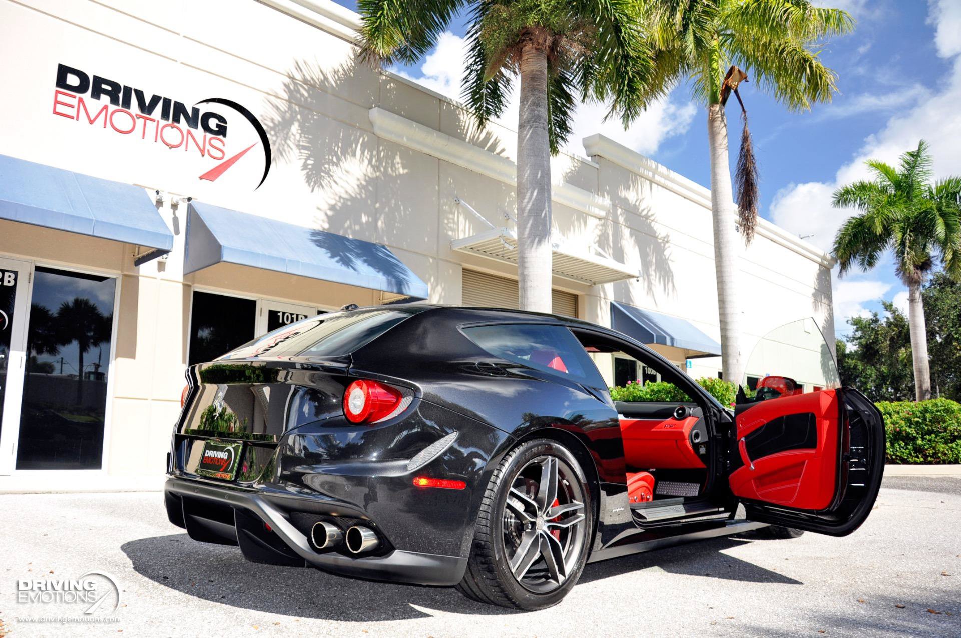 Used 2016 Ferrari FF AWD/4WD image 12