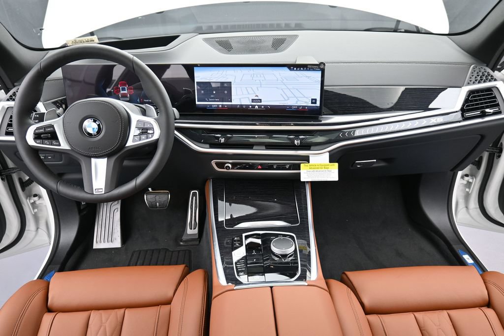 New 2026 BMW X5 xDrive40i w/ M Sport Package AWD/4WD image 13