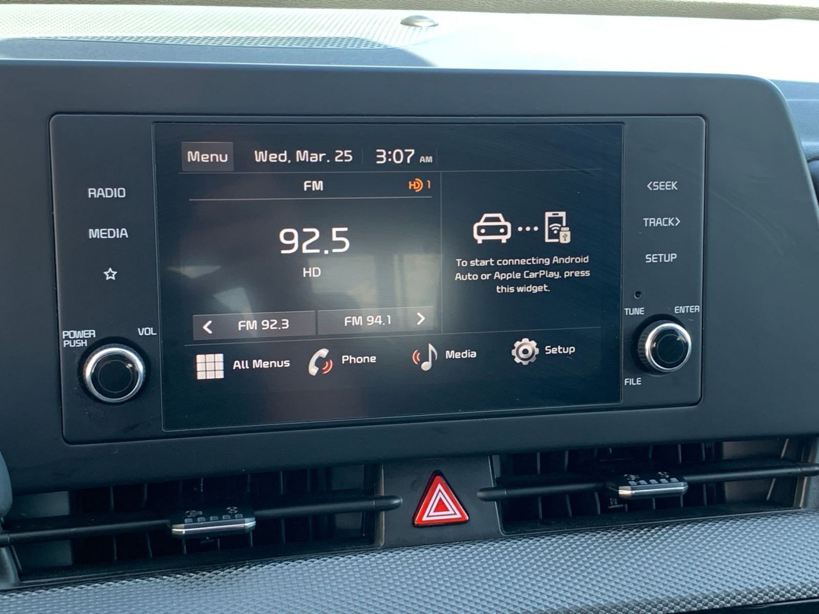 Used 2025 Kia Sportage LX image 20