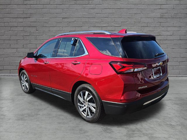 Used 2024 Chevrolet Equinox Premier FWD image 3