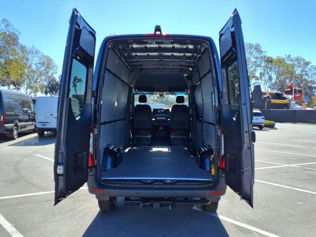 New 2026 Mercedes-Benz Sprinter 2500 image 21