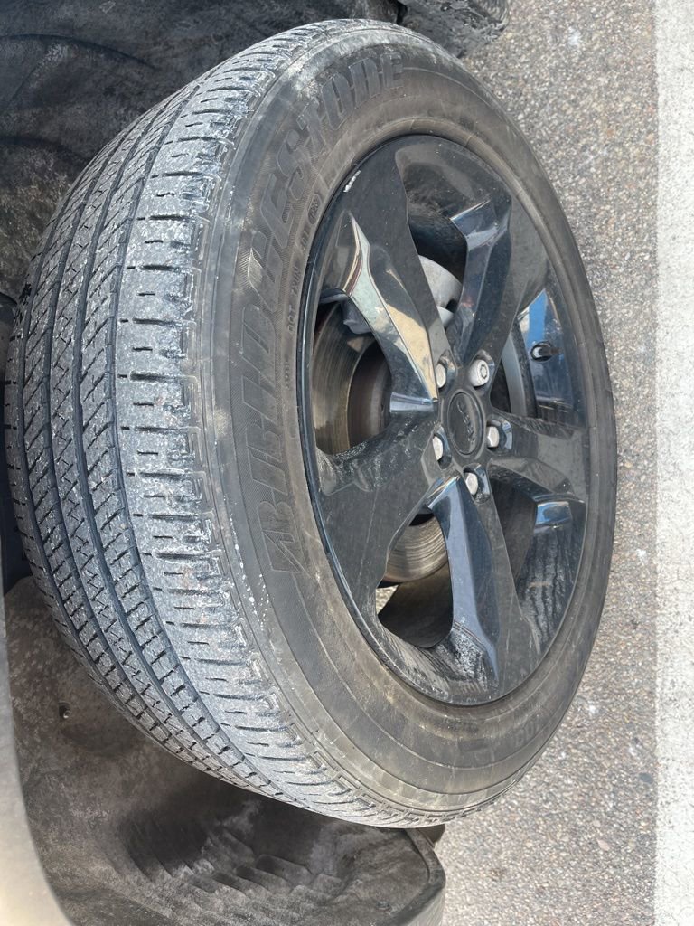 Used 2023 Jeep Grand Cherokee Altitude image 21