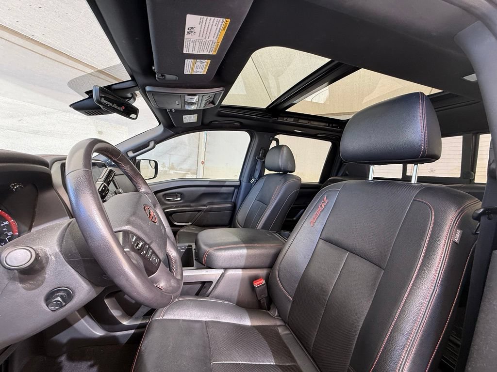 Used 2024 Nissan Titan PRO-4X w/ Pro-4x Convenience Package AWD/4WD image 20