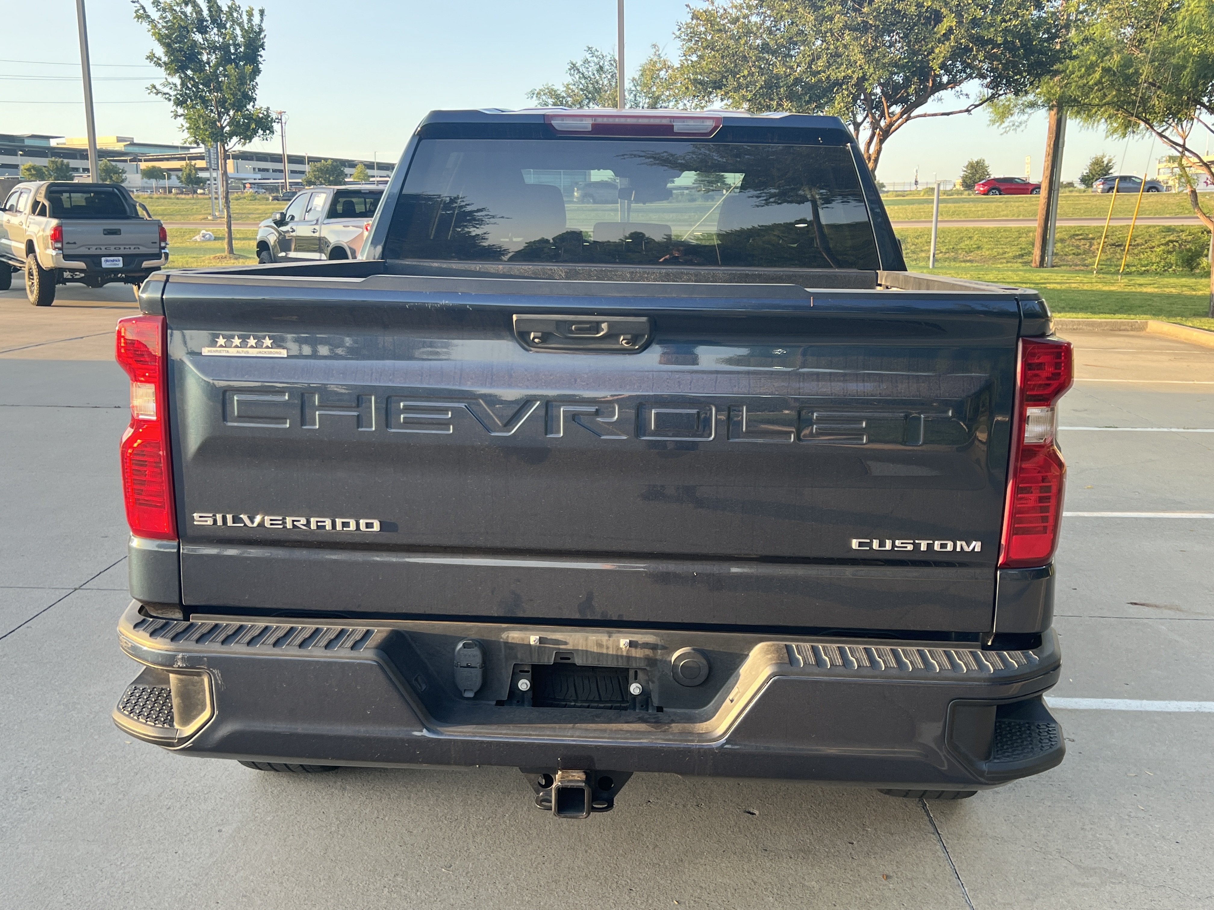 Used 2022 Chevrolet Silverado 1500 Custom RWD image 8