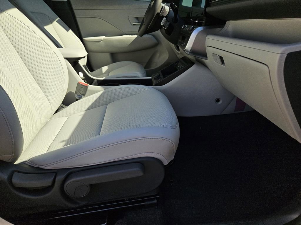 New 2026 Hyundai Kona SEL Premium FWD image 9