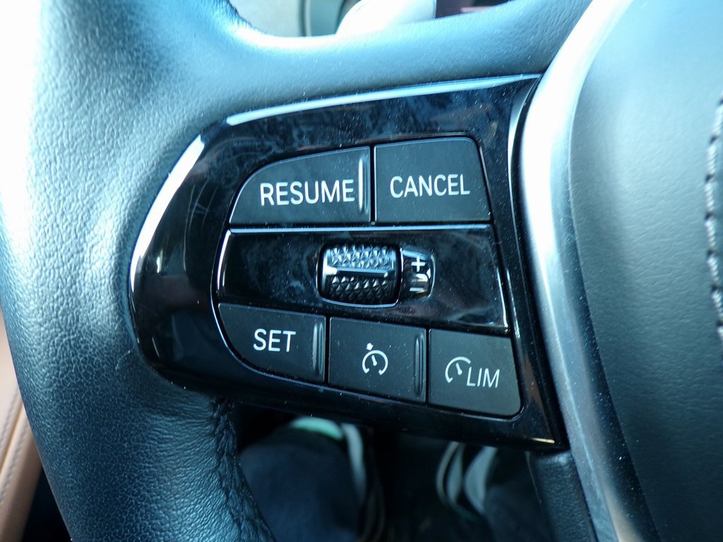 Certified 2023 BMW 540i xDrive w/ Convenience Package image 22