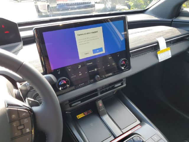 New 2026 Toyota C-HR AWD/4WD image 27