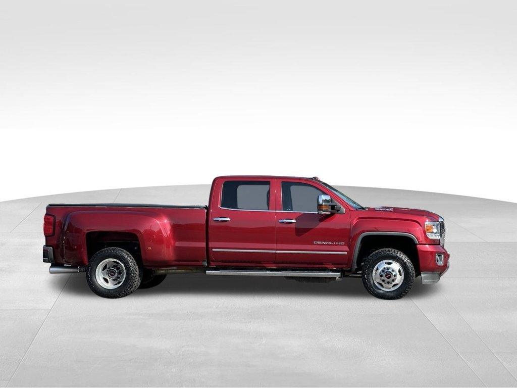 Used 2018 GMC Sierra 3500 Denali w/ Duramax Plus Package AWD/4WD image 12