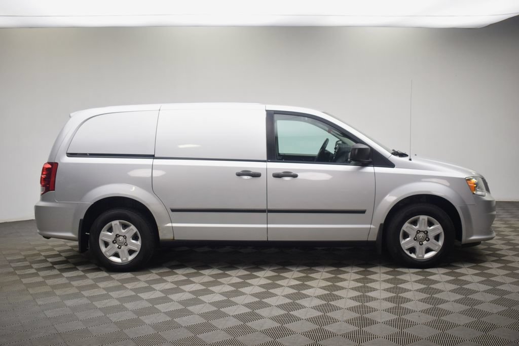 Used 2012 RAM C/V w/ Trailer Tow Group FWD image 11