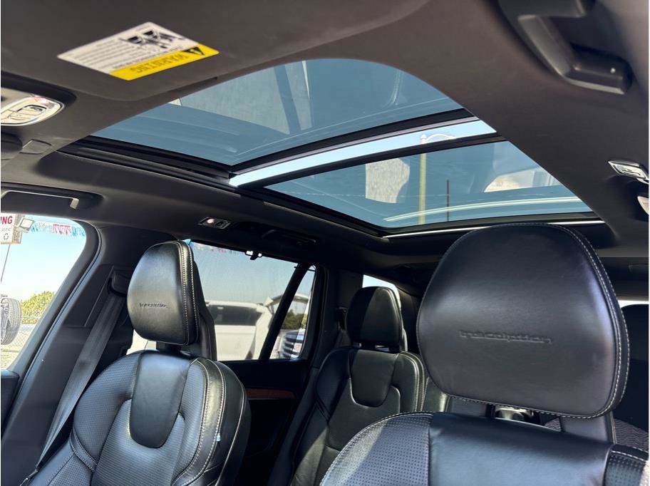 Used 2018 Volvo XC90 T6 Inscription w/ Convenience Package AWD/4WD image 15