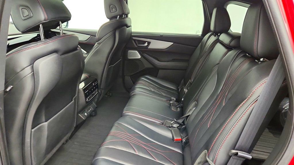 Used 2025 Acura MDX A-Spec image 22