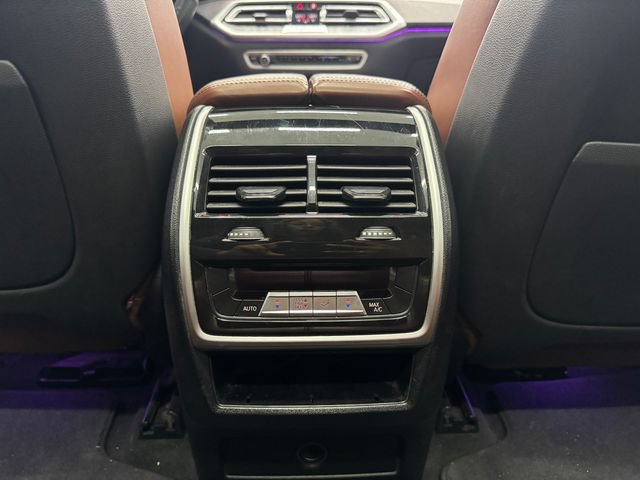 Used 2022 BMW X5 sDrive40i w/ M Sport Package RWD image 42