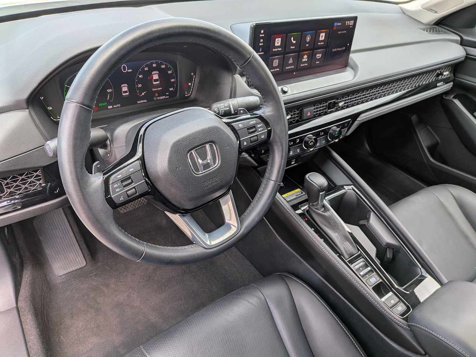 Used 2024 Honda Accord Touring image 15