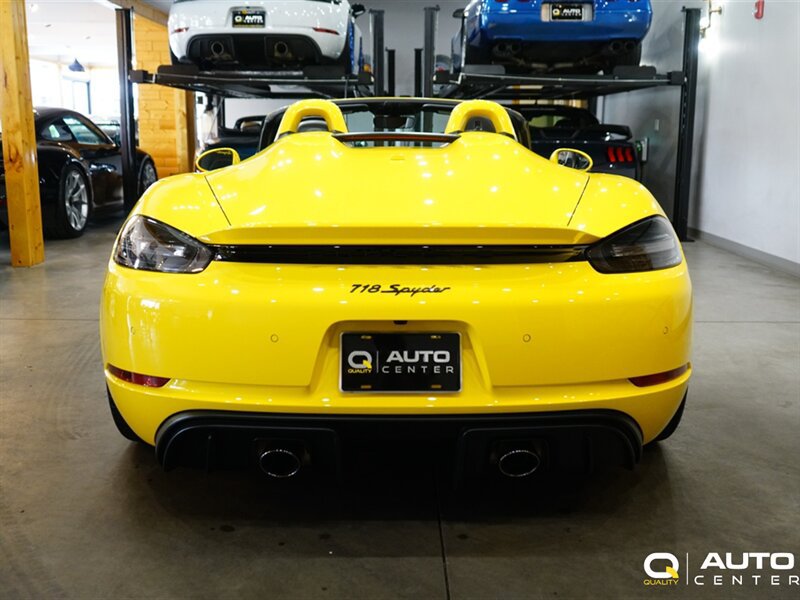 Used 2020 Porsche 718 Boxster Spyder RWD image 6
