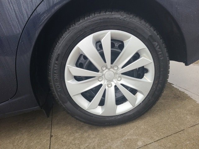 Used 2020 Subaru Impreza 2.0i image 11