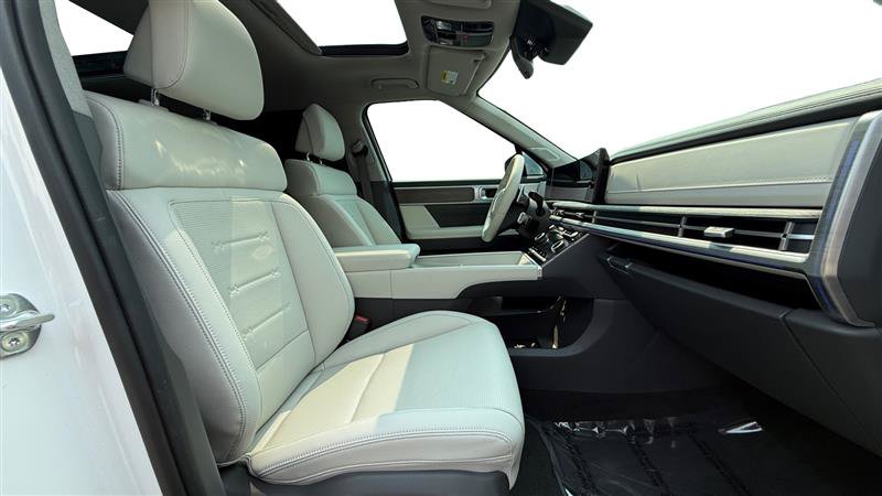 Used 2026 Hyundai Santa Fe Limited FWD image 17