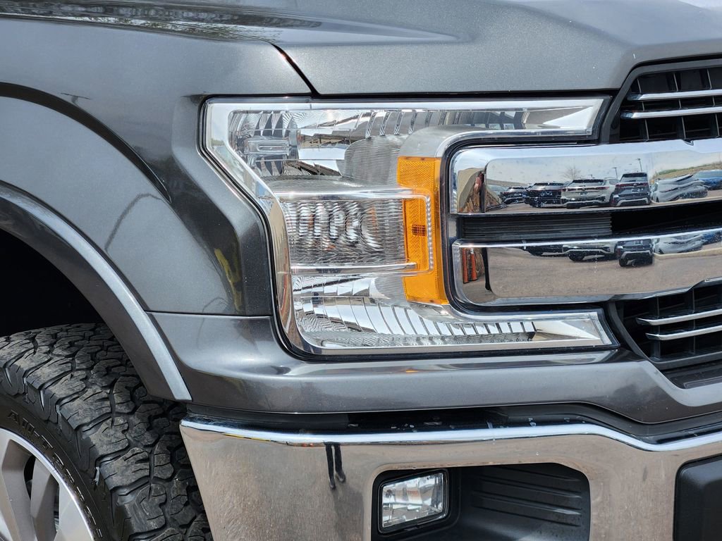 Used 2018 Ford F150 Lariat w/ Equipment Group 501A Mid AWD/4WD image 28