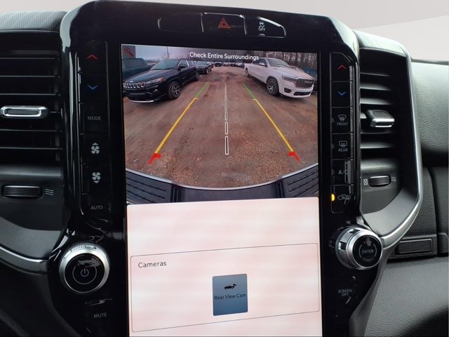 New 2026 RAM 3500 Big Horn AWD/4WD image 15