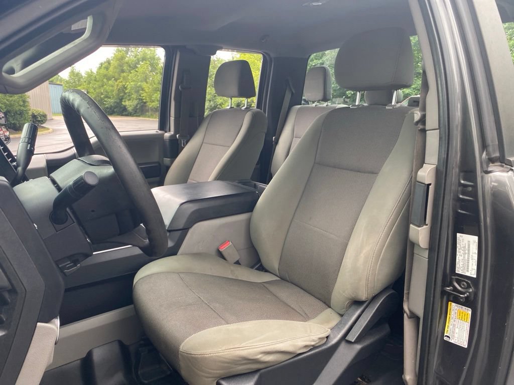 Used 2016 Ford F150 XL w/ Equipment Group 101A Mid AWD/4WD image 19