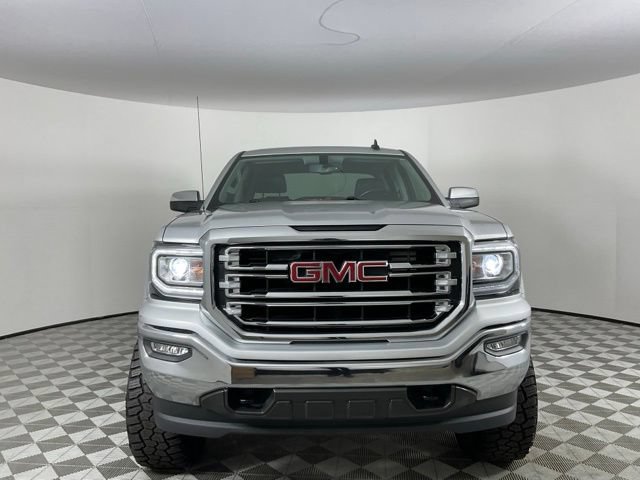 Used 2018 GMC Sierra 1500 SLT AWD/4WD image 2