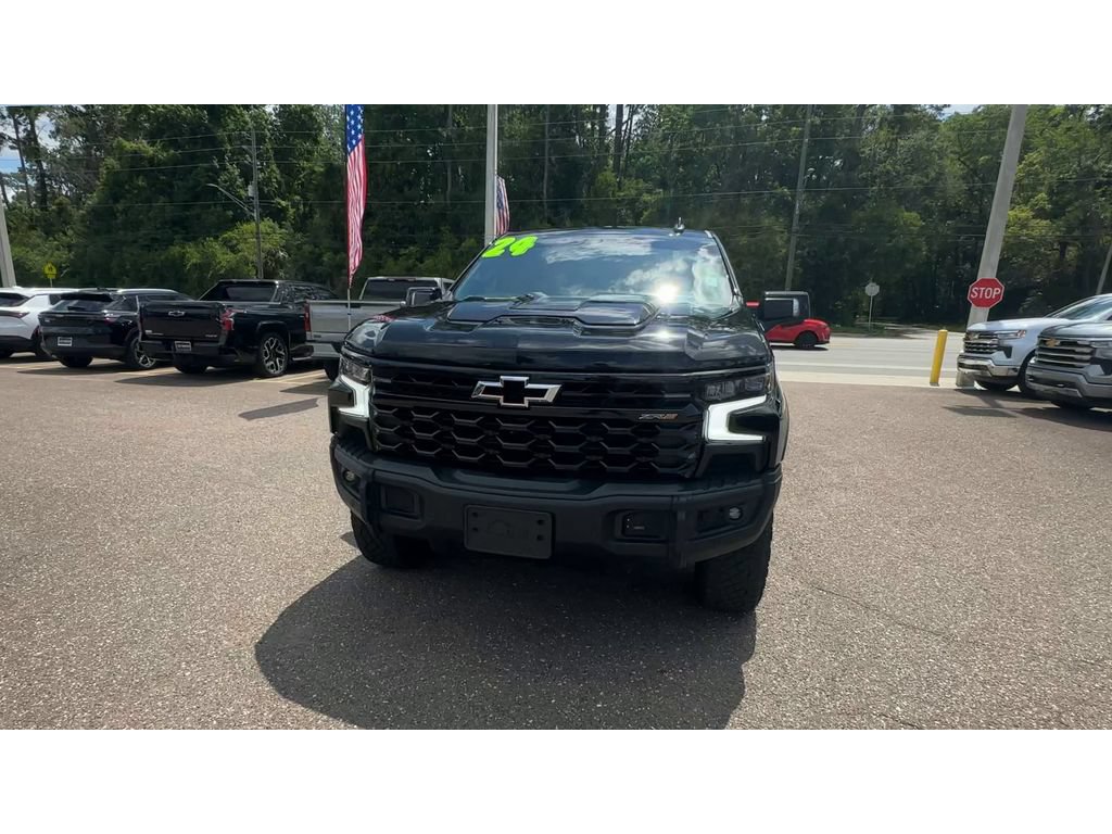 Used 2024 Chevrolet Silverado 1500 ZR2 w/ ZR2 Bison Edition AWD/4WD image 9