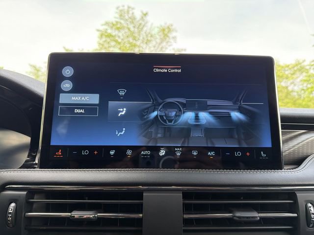 Used 2025 Lincoln Corsair Reserve image 19