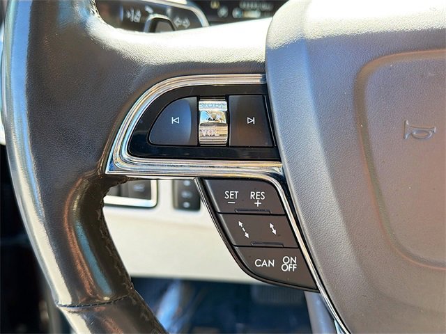 Used 2019 Lincoln Navigator Reserve image 41