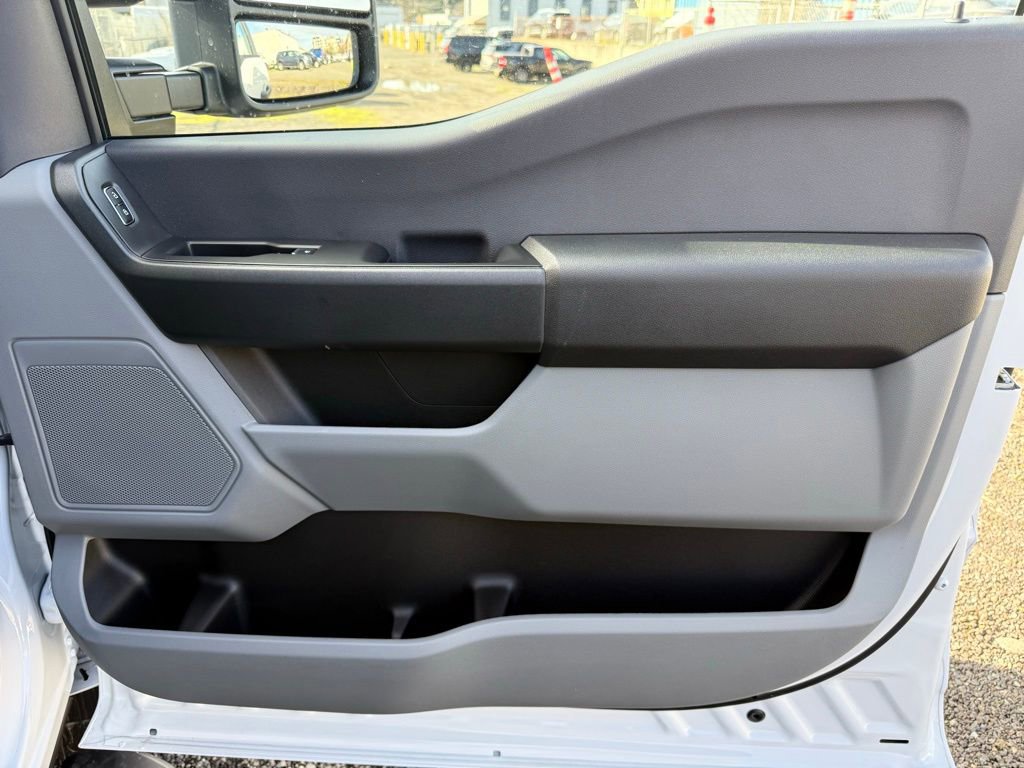 New 2026 Ford F350 XL w/ XL Off-Road Package image 23