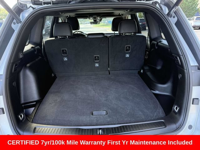 Certified 2025 Jeep Grand Cherokee Altitude AWD/4WD image 13