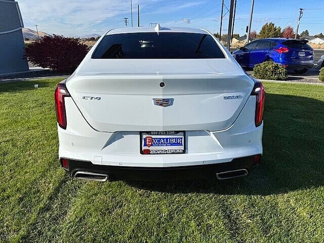 Used 2020 Cadillac CT4 Premium Luxury image 3