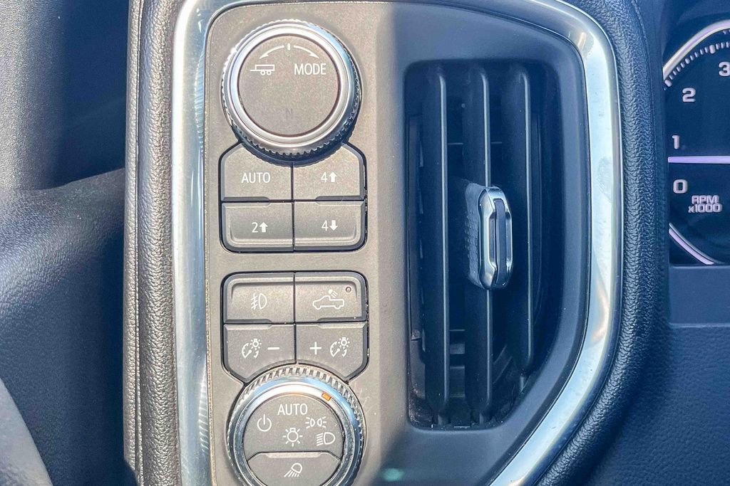 Used 2021 GMC Sierra 2500 SLT w/ SLT Premium Package image 52