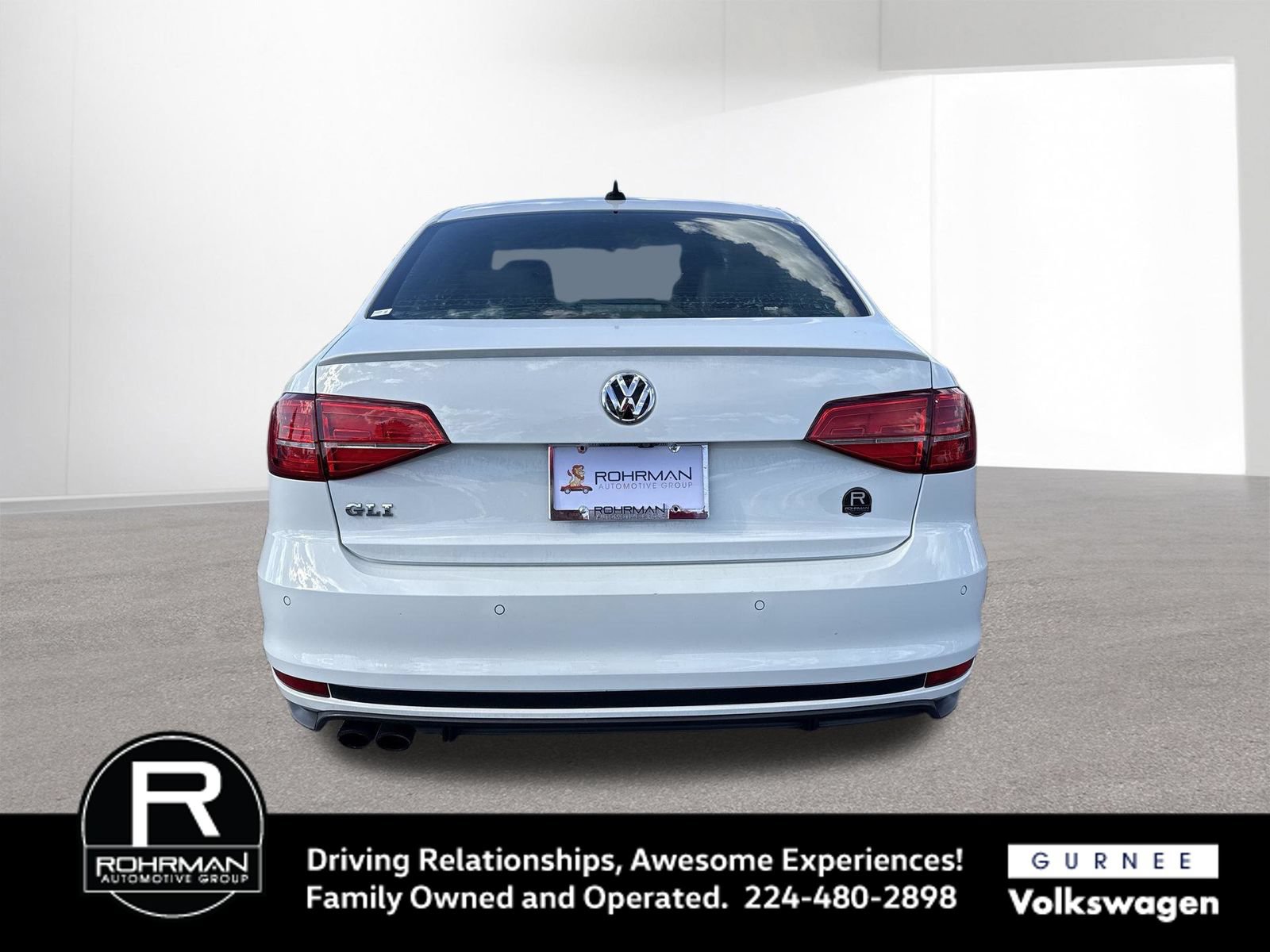 Used 2017 Volkswagen Jetta GLI FWD image 8