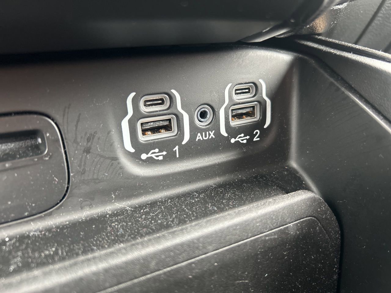 Used 2019 RAM 1500 Limited image 17