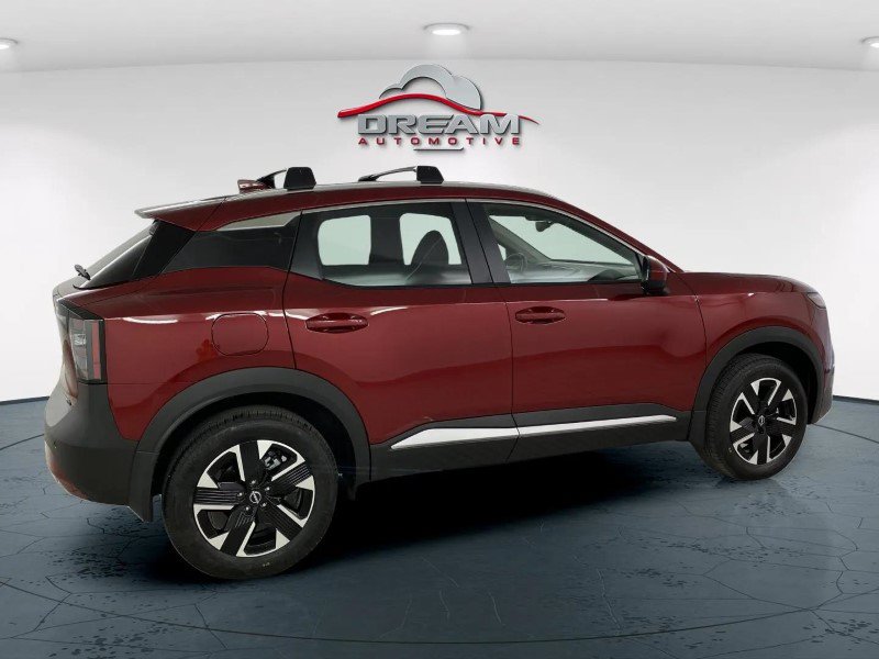 New 2025 Nissan Kicks SV w/ SV Premium Package AWD/4WD image 18