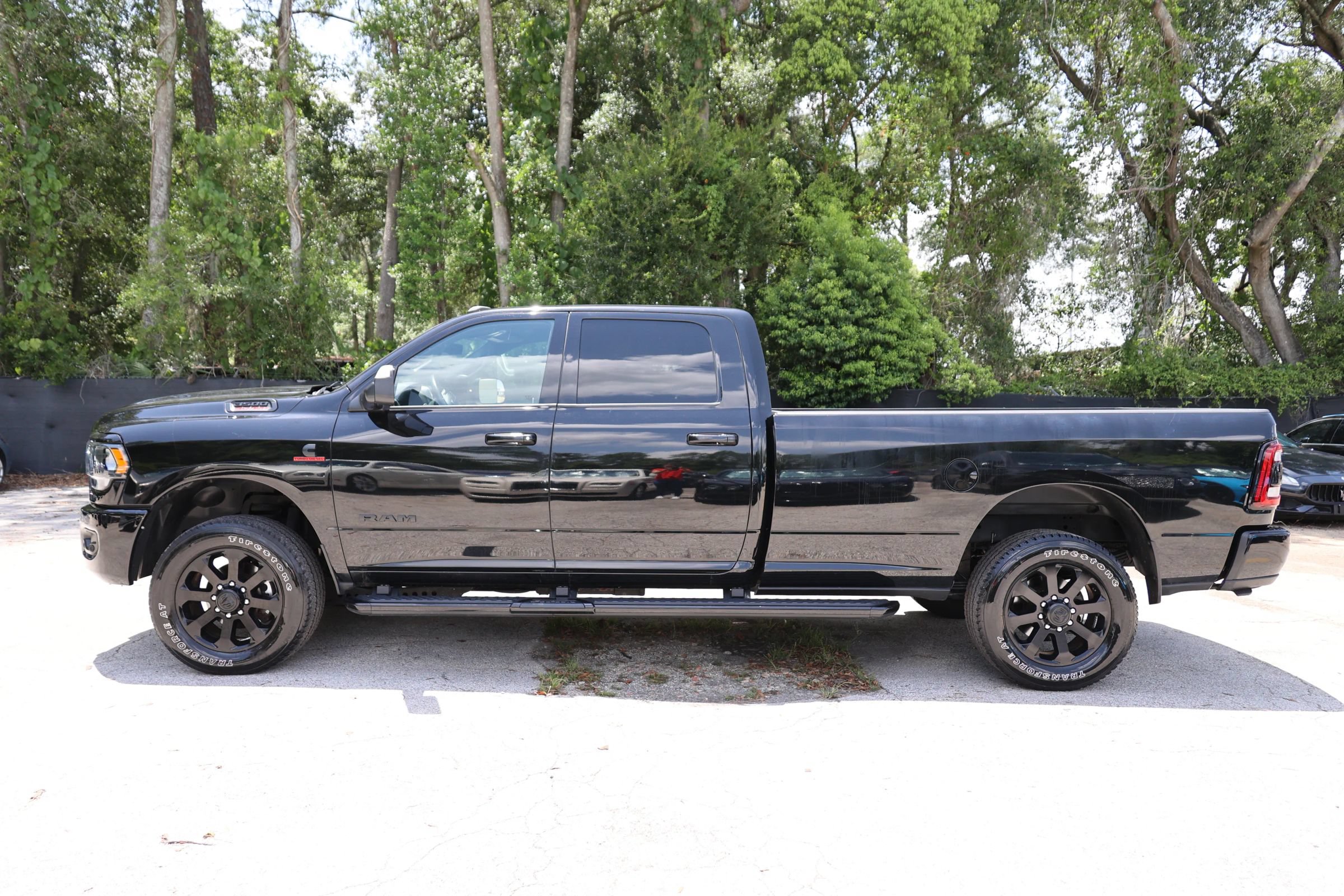 Used 2022 RAM 3500 Big Horn w/ Level C Equiment Group AWD/4WD image 7