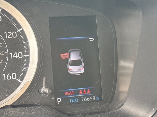 Used 2020 Toyota Corolla LE FWD image 20