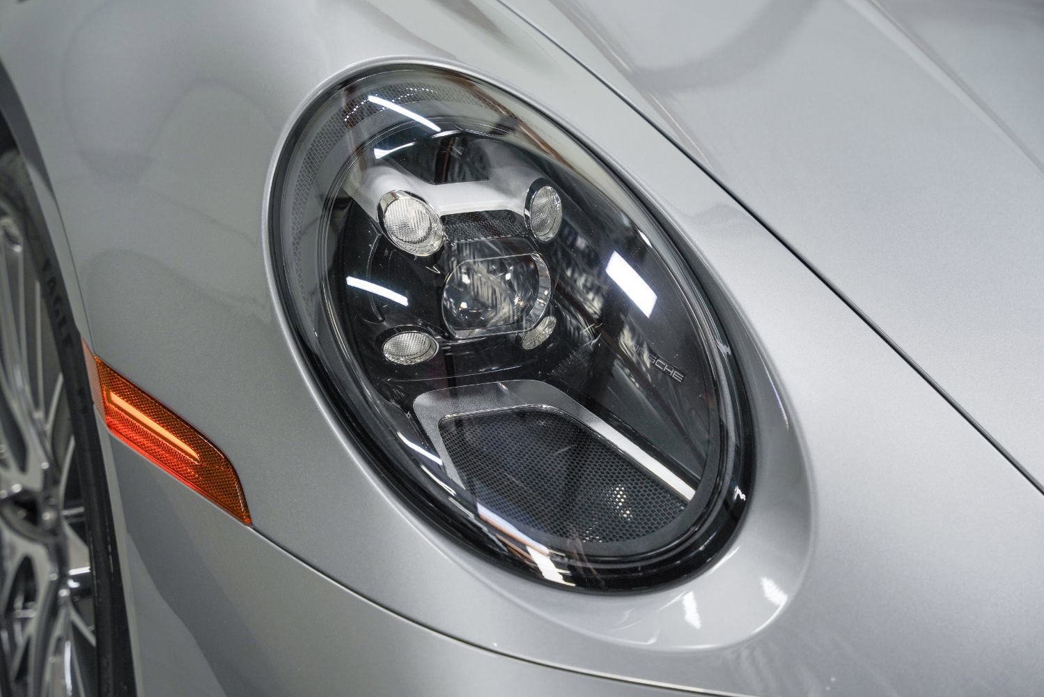 Used 2023 Porsche 911 Carrera 4S AWD/4WD image 11