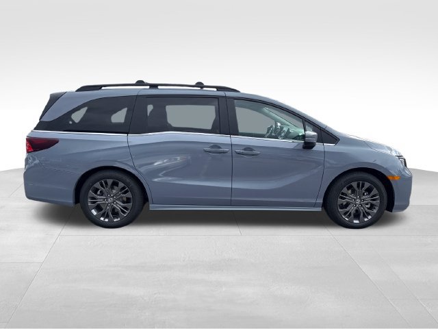 New 2027 Honda Odyssey Touring image 8