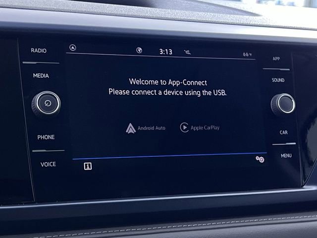 Used 2024 Volkswagen Taos SE image 24